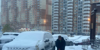 В микрорайоне Южном неизвестные бросают с высоты пакеты с водой - Regions.Ru