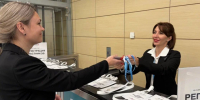 Использование электрокресел для пассажиров с ОВЗ стало доступно в аэропорту Домодедово - Regions.Ru