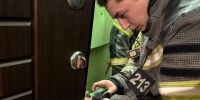 Когда дверь — преграда для помощи: спасатели Домодедова вовремя пришли на выручку - Regions.Ru