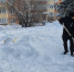 Студенты колледжа «Московия» помогли расчистить детскую площадку от снега - Администрация г. Домодедово